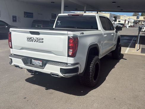 Used 2021 GMC Sierra 1500 Elevation w/ X31 Off-Road Package image 7