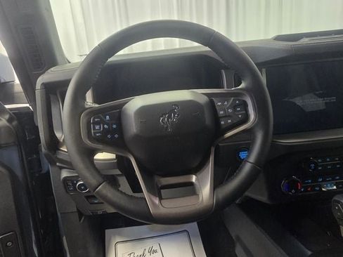 New 2025 Ford Bronco Outer Banks w/ Sasquatch Package image 7