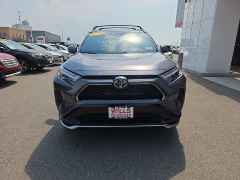 Used 2025 Toyota RAV4 SE AWD/4WD image 5