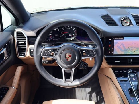 Certified 2023 Porsche Cayenne Platinum Edition AWD/4WD image 15