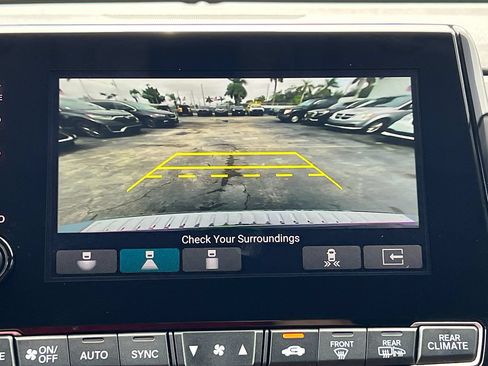 Used 2023 Honda Odyssey Elite image 21