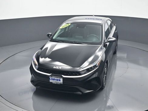 Certified 2024 Kia Forte LXS w/ LXS Technology Package FWD image 45