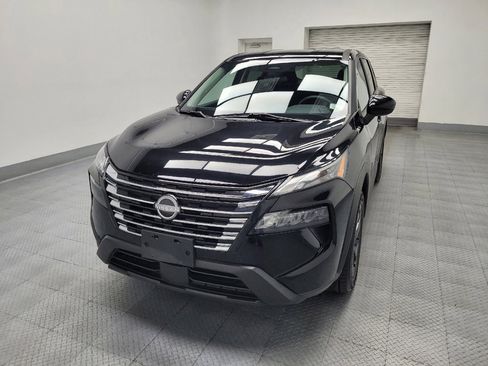 Used 2024 Nissan Rogue SV FWD image 15