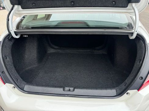 Used 2020 Honda Civic LX image 5