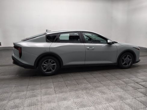 Used 2025 Kia K4 FWD image 10