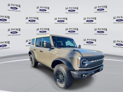 New 2026 Ford Bronco Badlands AWD/4WD image 7