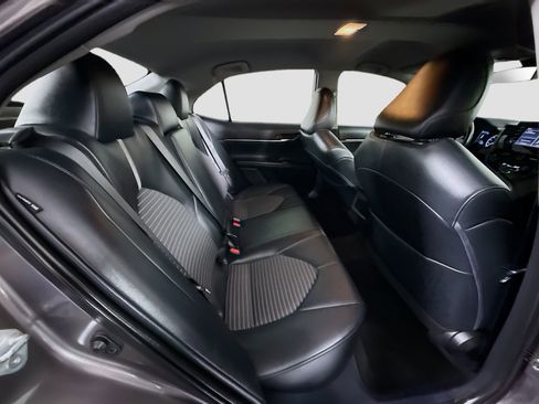 Used 2022 Toyota Camry SE FWD image 26