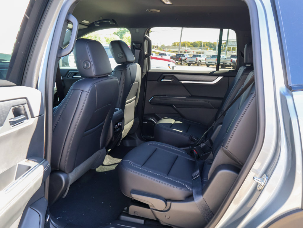 New 2027 GMC Acadia Elevation w/ Black Edition FWD image 11