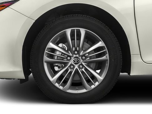 Used 2016 Toyota Camry SE FWD image 12