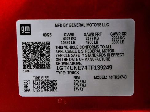 Used 2026 GMC Sierra 2500 SLT AWD/4WD image 62