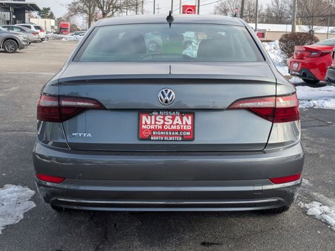 Used 2021 Volkswagen Jetta S w/ Driver Assistance Package image 6