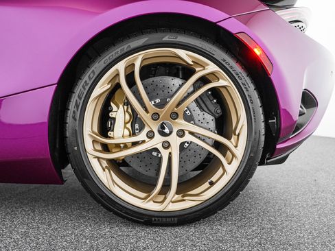 New 2027 McLaren 750S RWD image 31