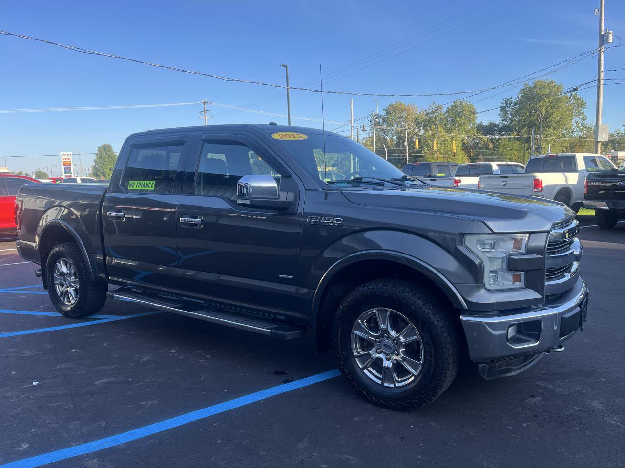 Used 2015 Ford F150 Lariat w/ Equipment Group 502A Luxury AWD/4WD image 3