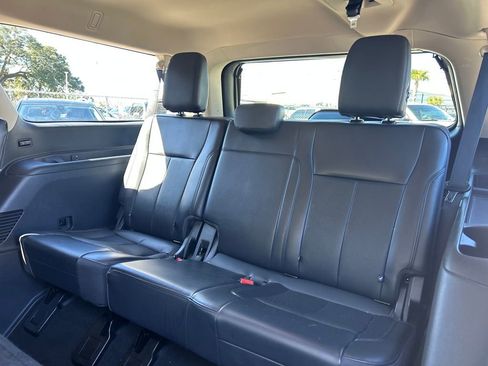 Certified 2024 Ford Expedition Max XLT image 14
