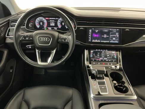 Used 2022 Audi Q8 Premium AWD/4WD image 9
