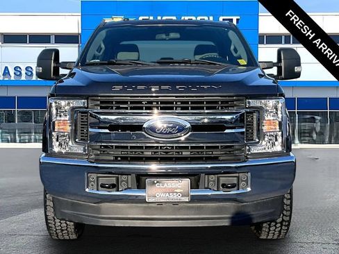 Used 2019 Ford F250 XL w/ STX Appearance Package AWD/4WD image 19