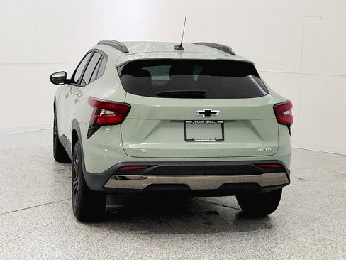 New 2026 Chevrolet Trax ACTIV w/ Sunroof Package image 6