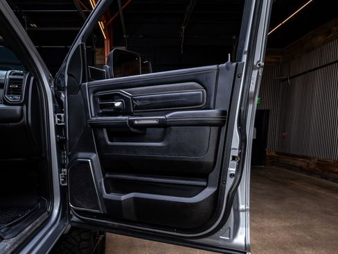 Used 2022 RAM 3500 Limited w/ Night Edition image 32