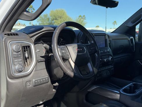 Used 2021 GMC Sierra 2500 AT4 w/ AT4 Premium Plus Package image 21