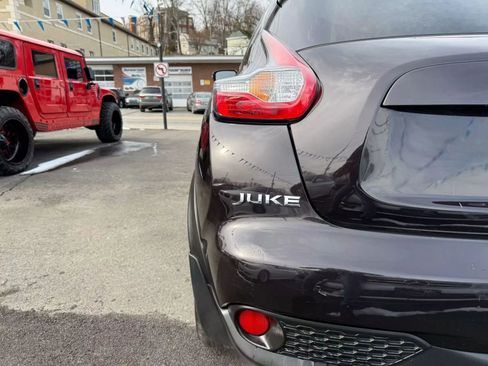 Used 2016 Nissan Juke SV w/ Cold Weather Package image 8