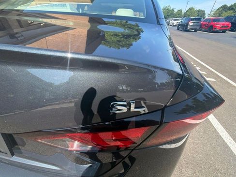 Used 2019 Nissan Altima 2.5 SL FWD image 9