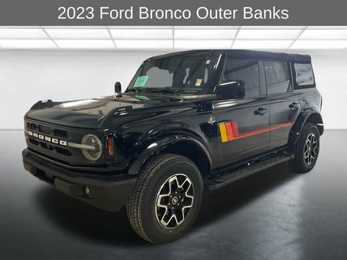 Used 2023 Ford Bronco Outer Banks image 1