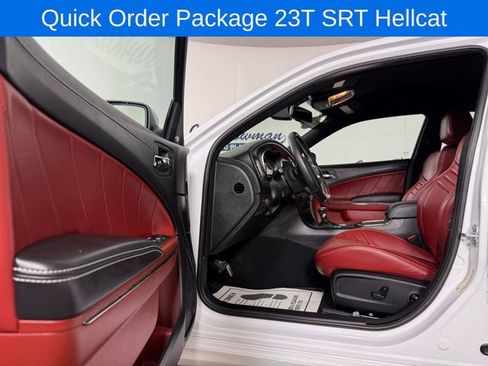 Used 2022 Dodge Charger SRT Hellcat w/ Navigation & Travel Group RWD image 11