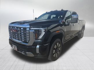 Used 2024 GMC Sierra 2500 Denali w/ Denali Reserve Package AWD/4WD video 2