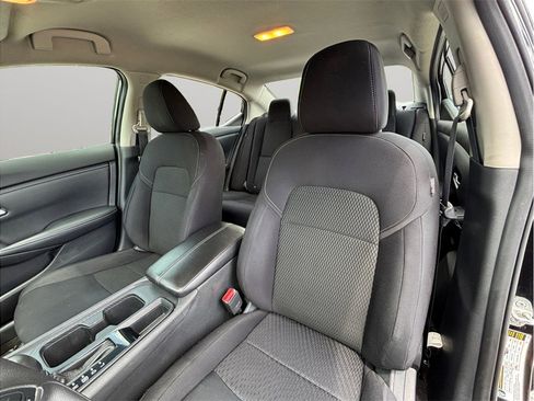 Used 2021 Nissan Sentra S FWD image 17
