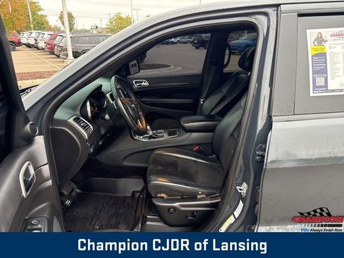 Used 2017 Jeep Grand Cherokee Altitude image 17