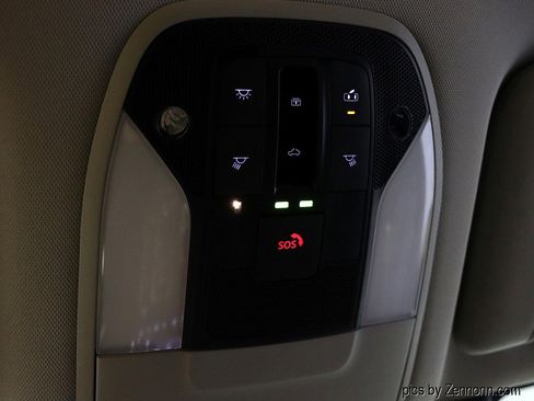 Used 2023 INFINITI QX60 Sensory w/ Cargo Package image 24