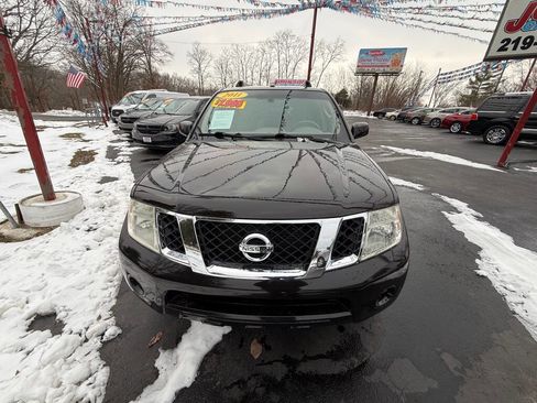 Used 2011 Nissan Pathfinder Silver image 4