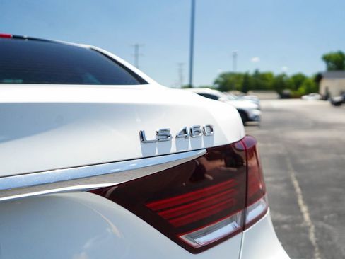 Used 2015 Lexus LS 460 RWD image 20