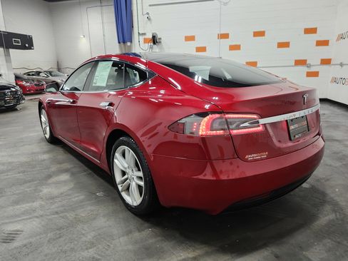 Used 2019 Tesla Model S 100D image 17