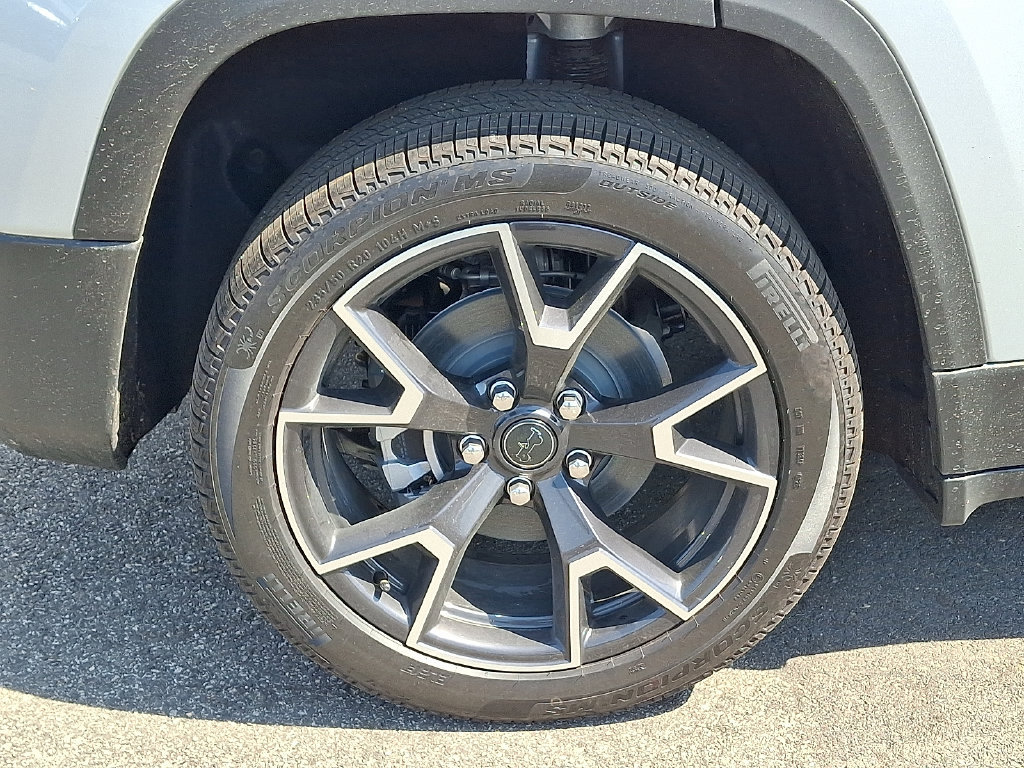 New 2026 Jeep Cherokee Overland AWD/4WD image 5