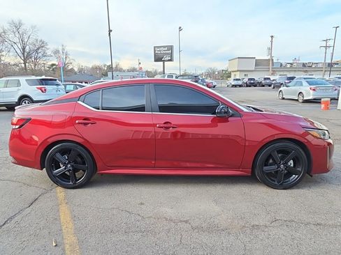 Used 2024 Nissan Sentra SR w/ SR Premium Package FWD image 6