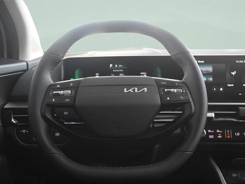 New 2026 Kia Sportage LX image 32