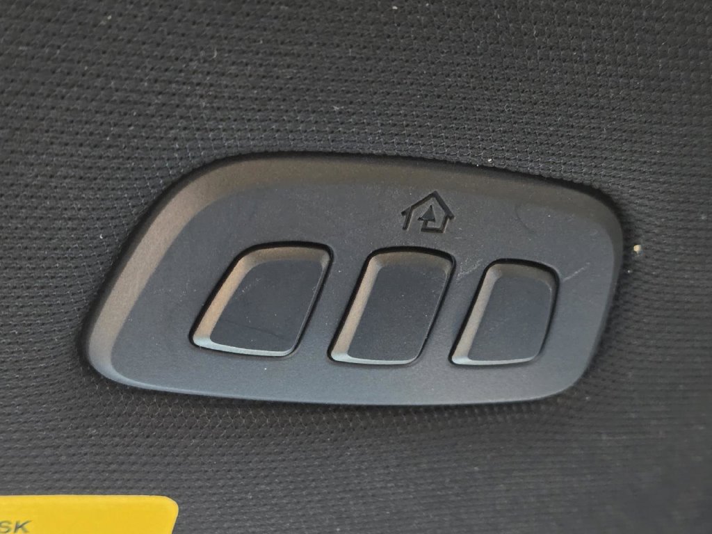 Used 2024 Ford F150 Lariat AWD/4WD image 23