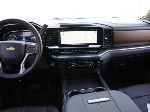 Certified 2024 Chevrolet Silverado 3500 High Country w/ High Country Premium Package AWD/4WD image 22