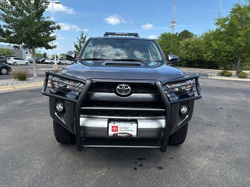 Used 2019 Toyota 4Runner TRD Off-Road Premium AWD/4WD image 6