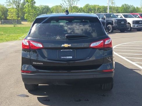 Used 2020 Chevrolet Equinox LS FWD image 8