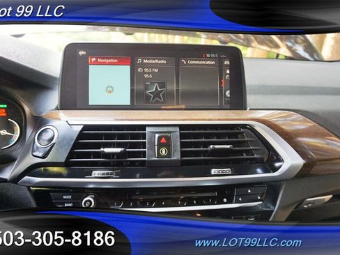 Used 2019 BMW X3 xDrive30i w/ Driving Assistance Package AWD/4WD image 21
