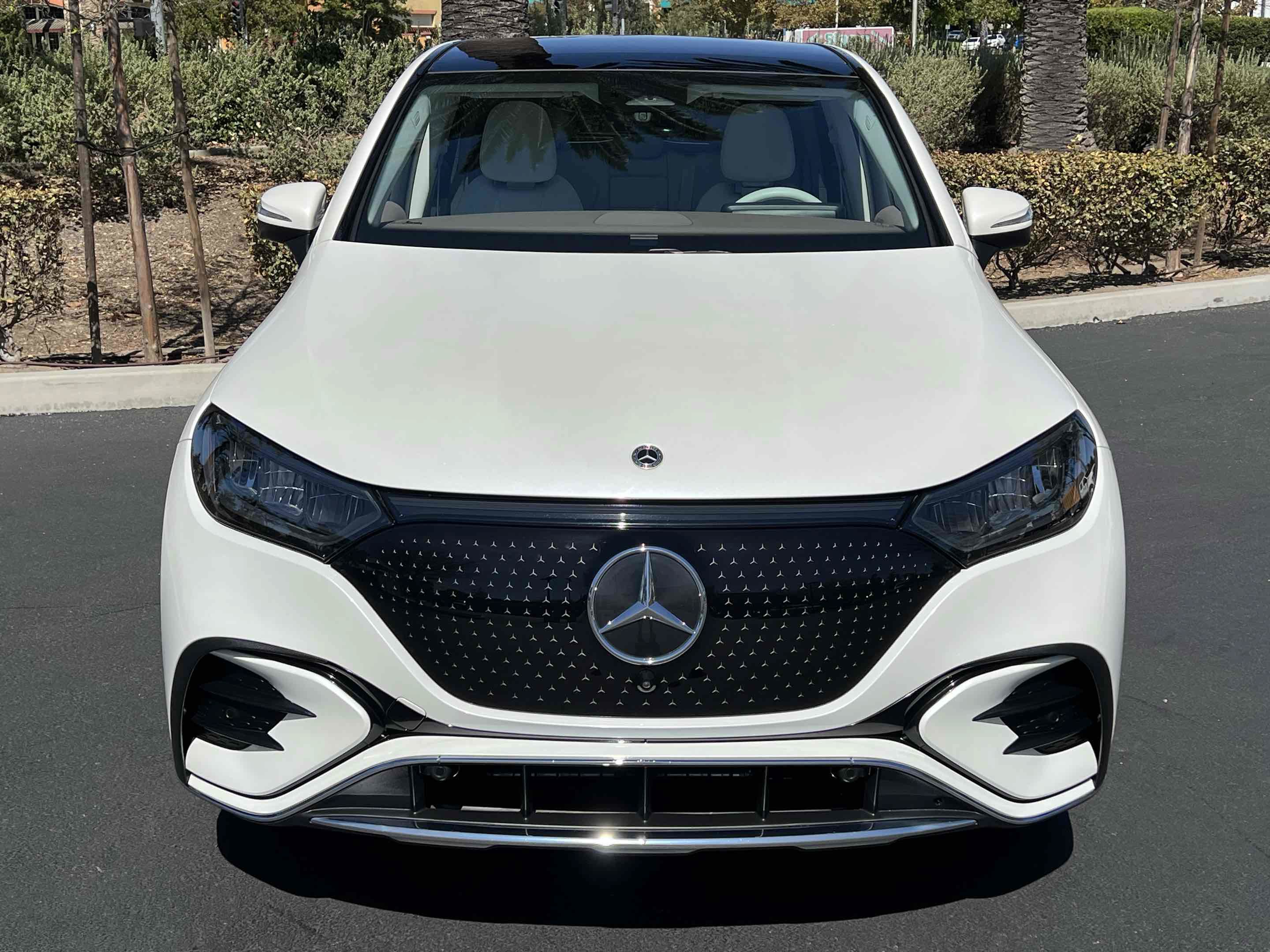 Used 2023 Mercedes-Benz EQE 350+ SUV w/ AMG Line Exterior Package image 16