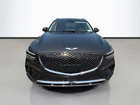 Used 2025 Genesis GV70 2.5T AWD/4WD image 2