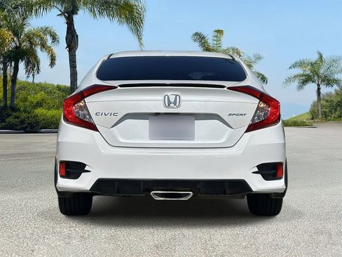 Used 2020 Honda Civic Sport image 4
