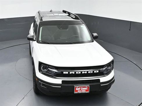 Used 2023 Ford Bronco Sport Outer Banks w/ Tech Package AWD/4WD image 39