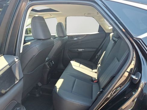 Used 2023 Lexus NX 350 AWD image 7