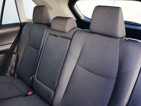 Used 2022 Toyota RAV4 LE image 15