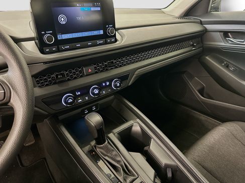 Used 2023 Honda Accord LX image 24