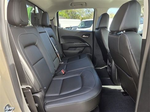 Used 2022 Chevrolet Colorado ZR2 w/ Colorado ZR2 Bison Edition image 19